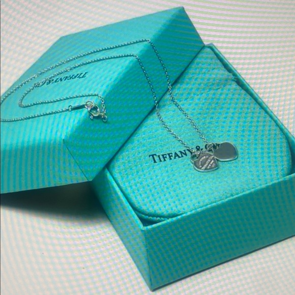 Authentic Tiffany & Co. Return To Enamel Silver Silver Heart Necklace